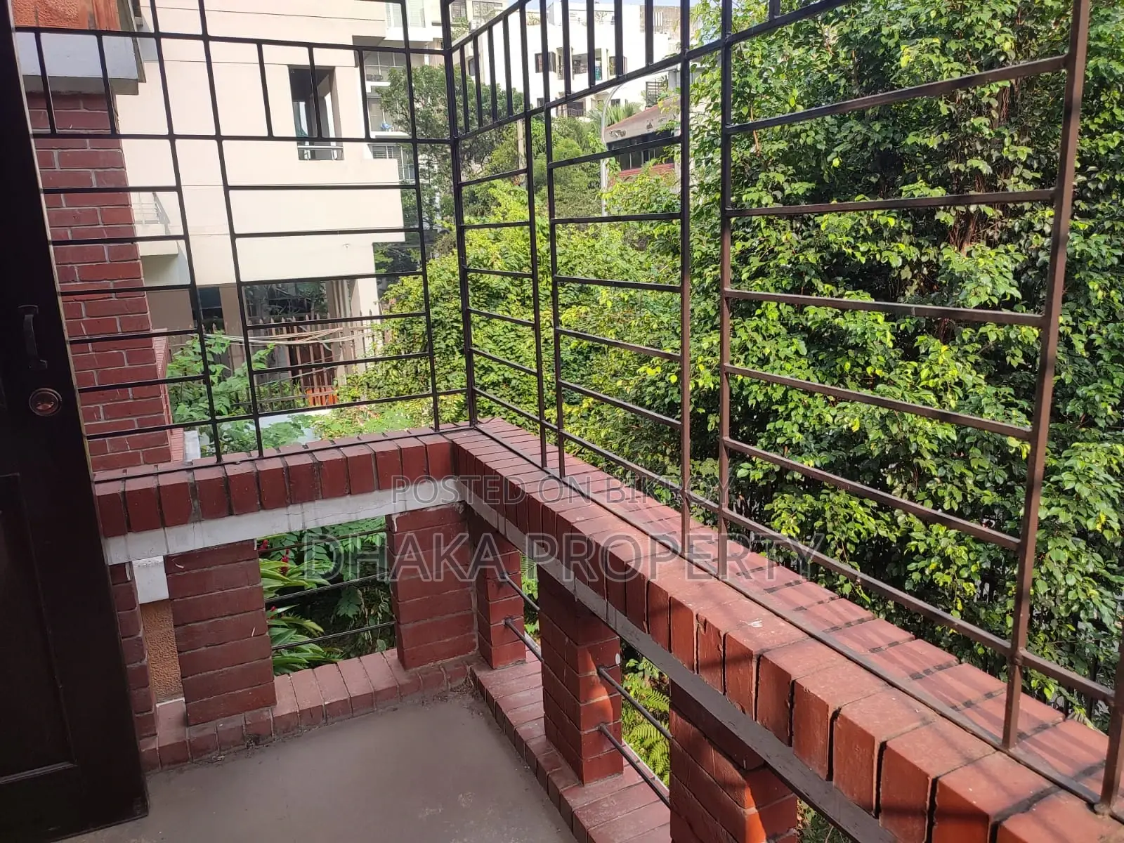 Independent House Rent for Embassy Foreign Office Baridhara Diplomatic Zone