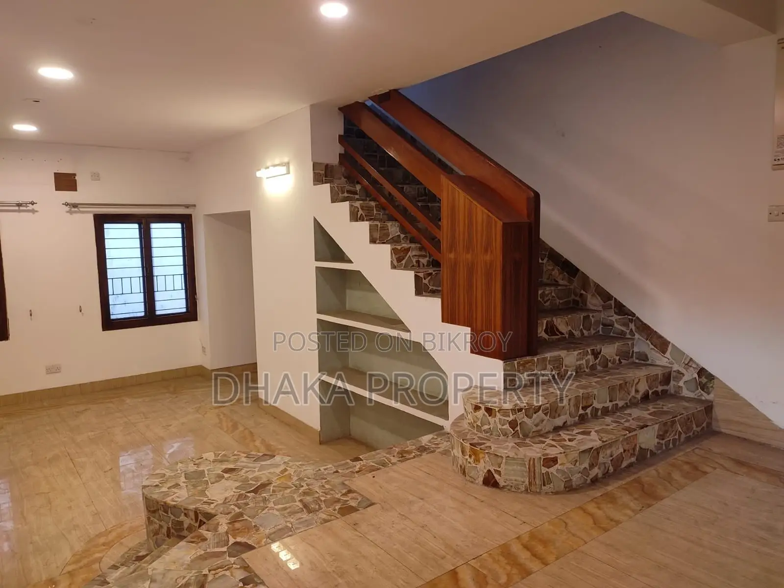 Independent House Rent for Embassy Foreign Office Baridhara Diplomatic Zone
