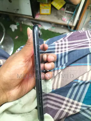 Apple iPhone XR 4/128 (ব্যবহৃত)