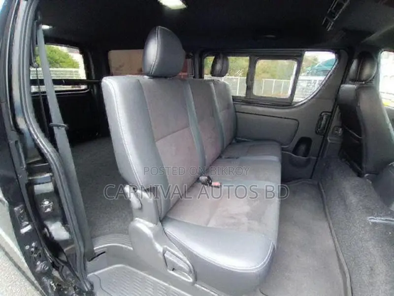 Toyota Hiace SUPER GL DARK PRIME 2021