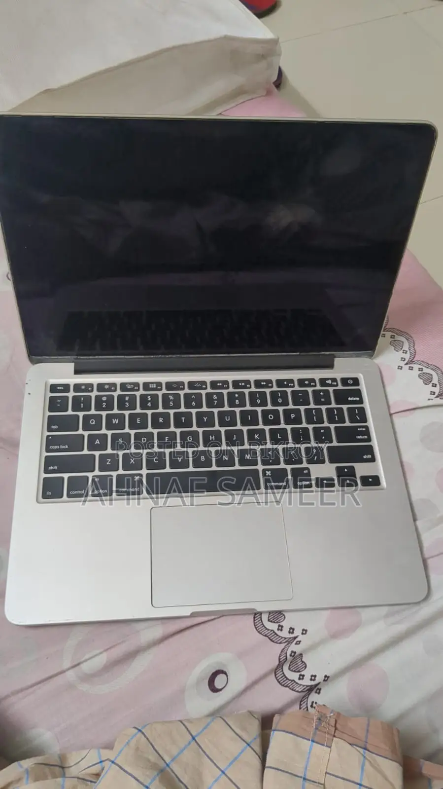 MacBook Pro 2015, 8/500GB, Core i3