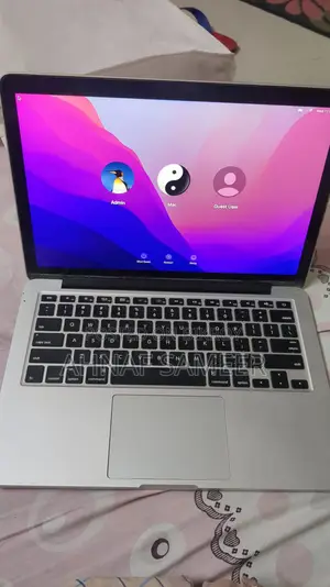 MacBook Pro 2015, 8/500GB, Core i3