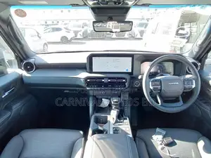 Toyota Land Cruiser PRADO 250 VX 2024