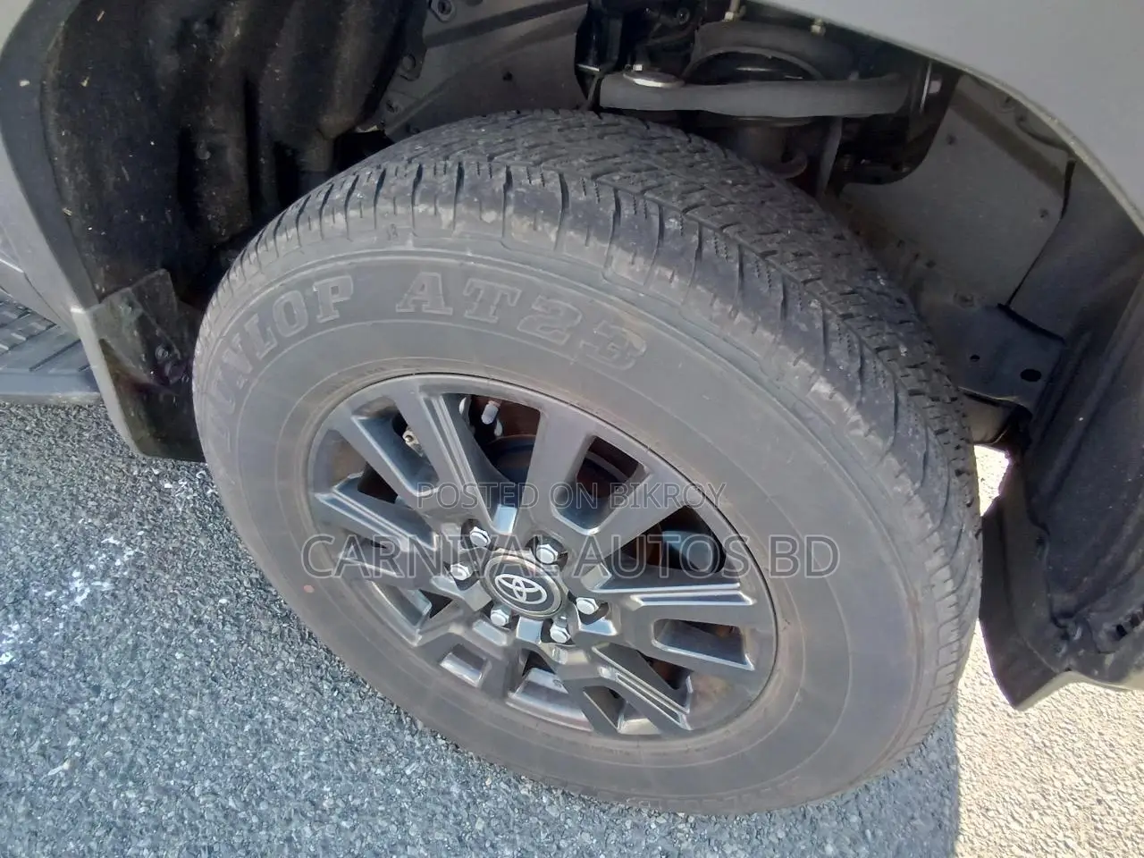 Toyota Land Cruiser PRADO 250 VX 2024