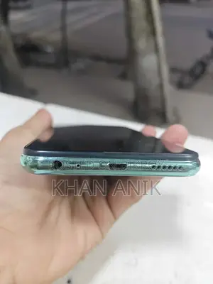 Vivo Y17 . (Used)