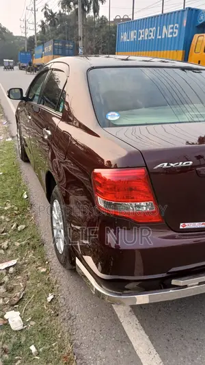 Toyota Axio 2009