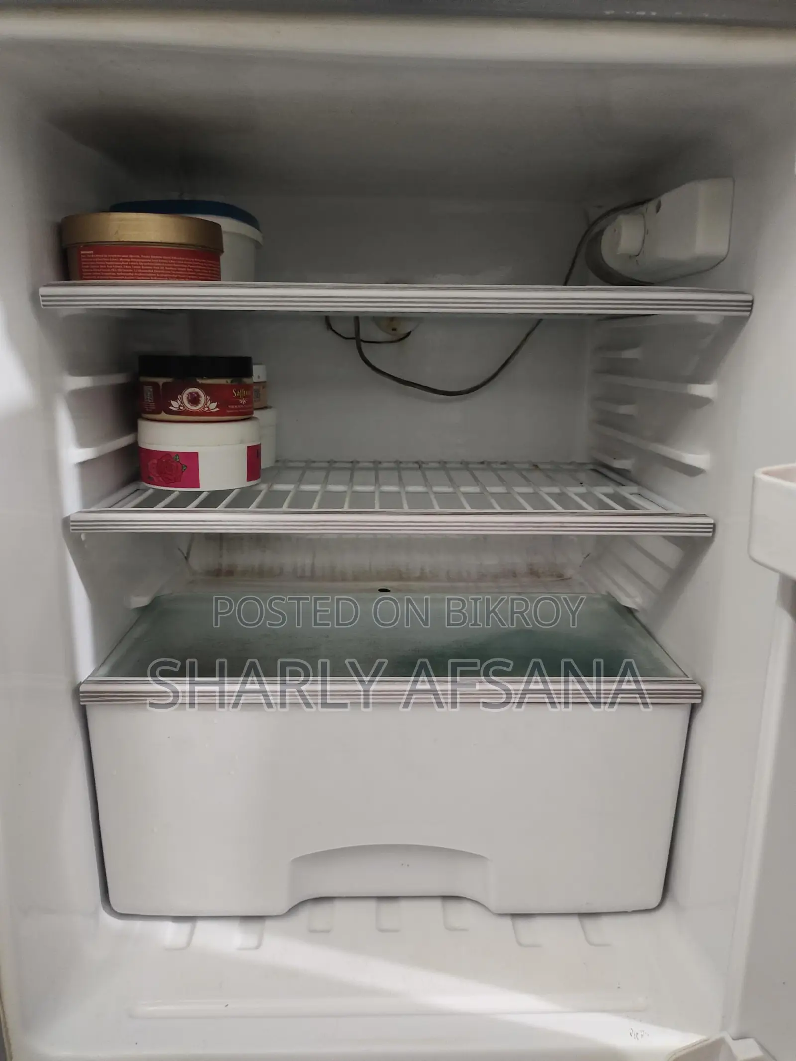 Walton fridge for sale