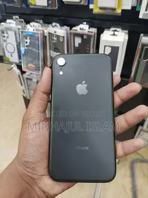 Apple iPhone XR (Used)