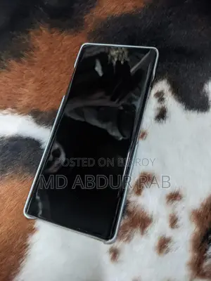 Tecno Camon 40 Pro 16GB / 256GB (Used)
