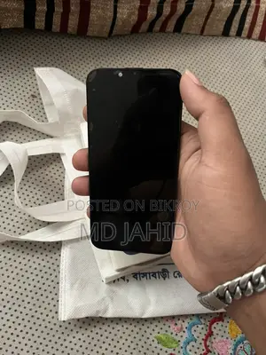 I Phone 13 Display