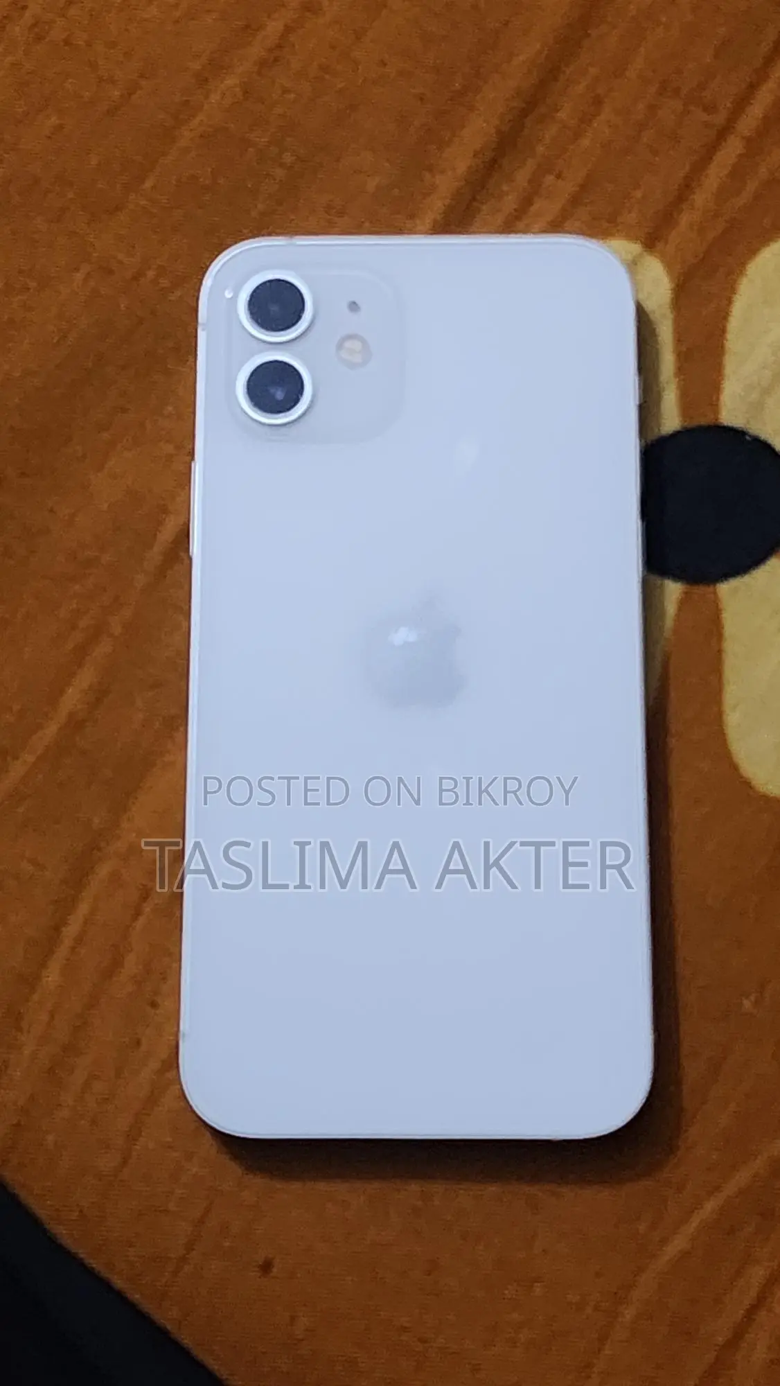 Apple iPhone 12 (Used)