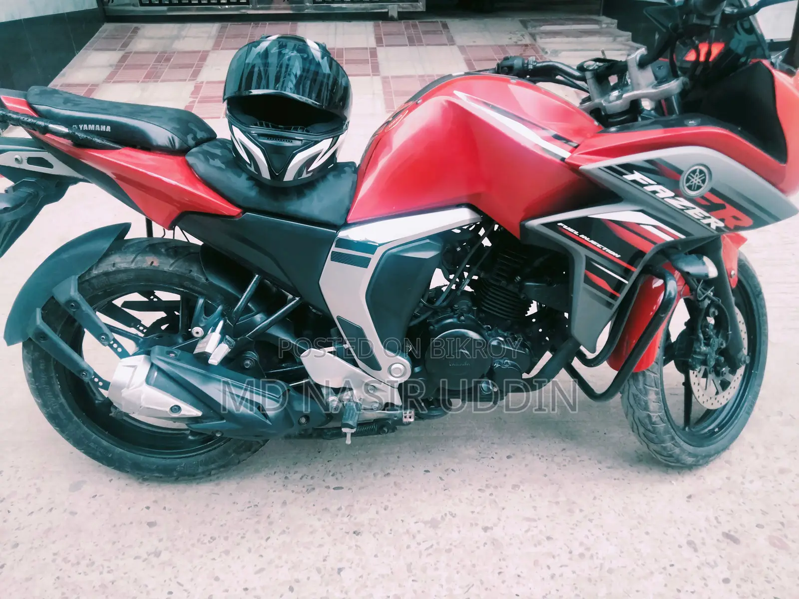 Yamaha Fazer FI V2 . 2017