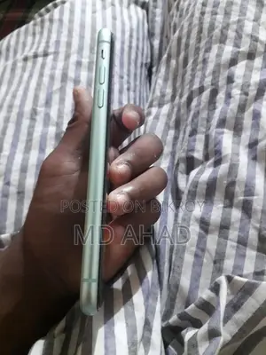 Apple iPhone 11 (Used)