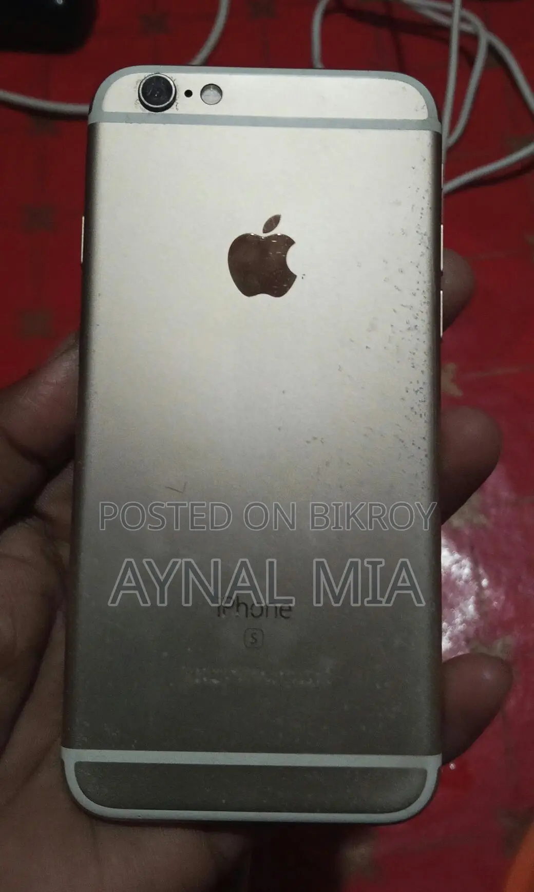 Apple iPhone 6S (Used)