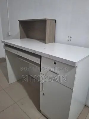 অফিসের রিসিপশন টেবিল / দোকানের কাউন্টার