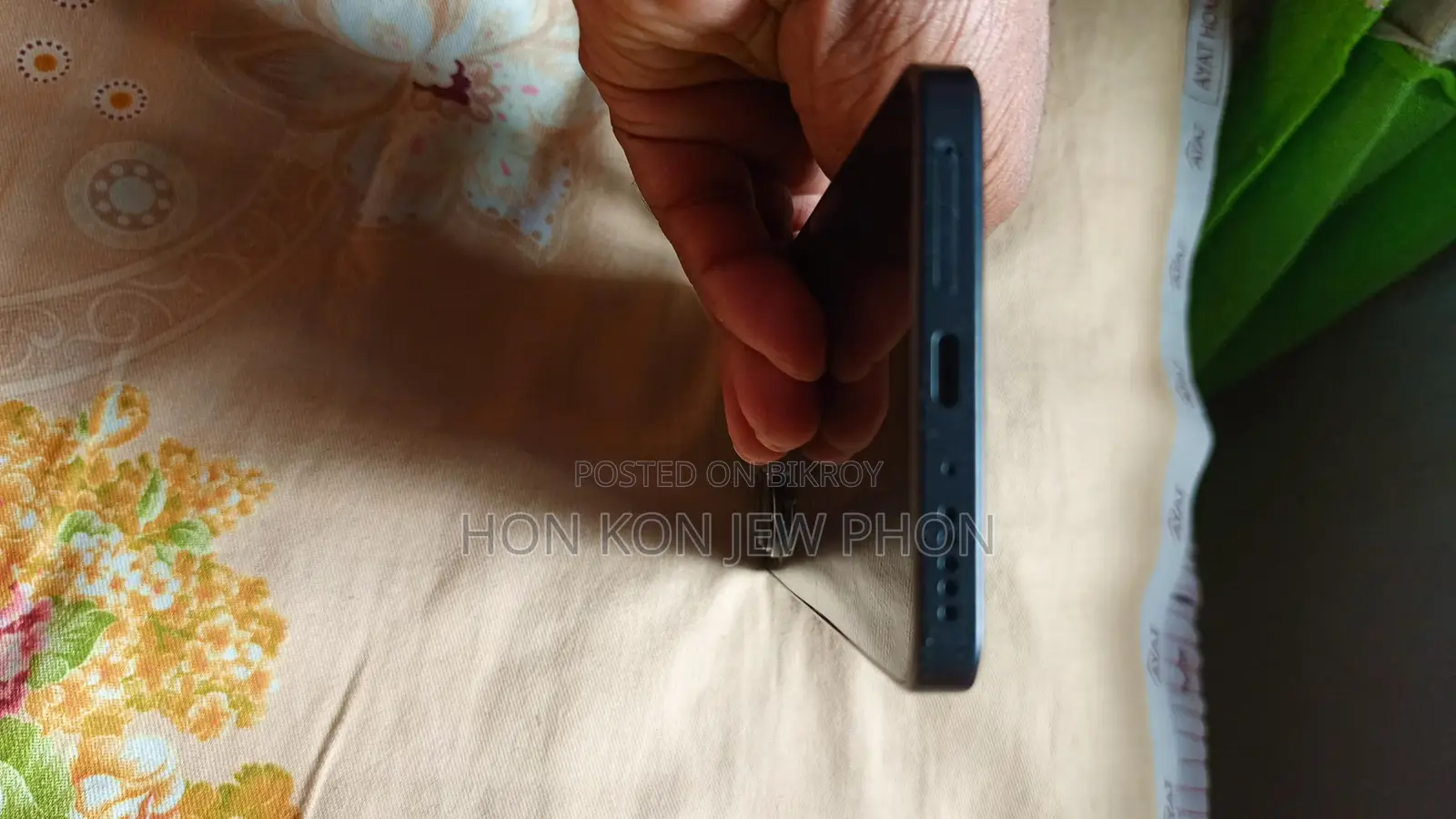 Xiaomi Redmi Note 13 . (Used)
