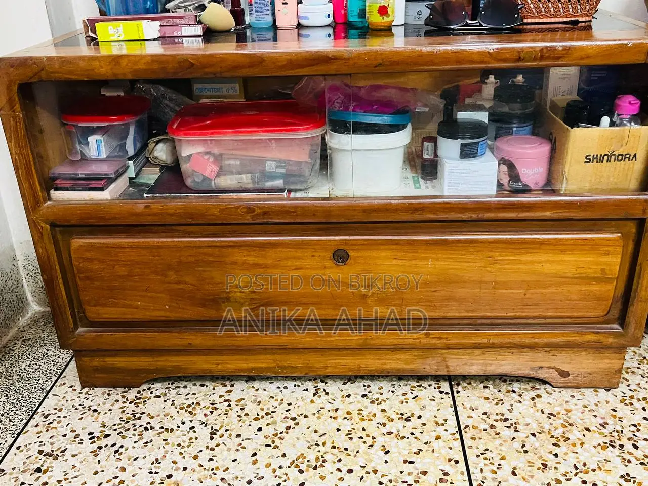 সেগুন কাঠের ড্রেসিং টেবিল