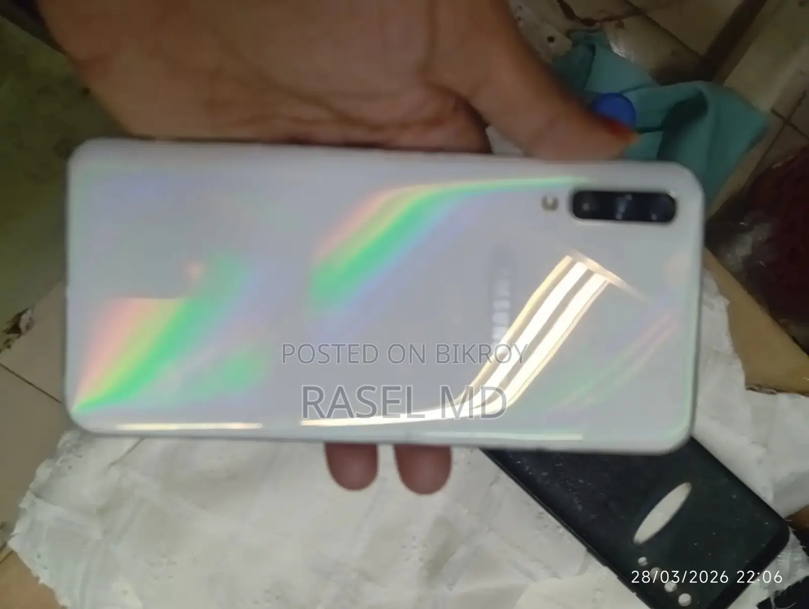 Samsung Galaxy A50 (Used, Good Condition)