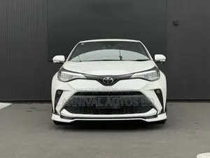 Toyota C-HR ST 2021 White