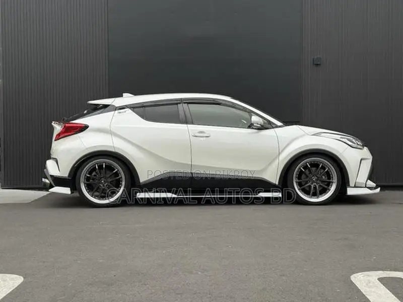 Toyota C-HR ST 2021 White