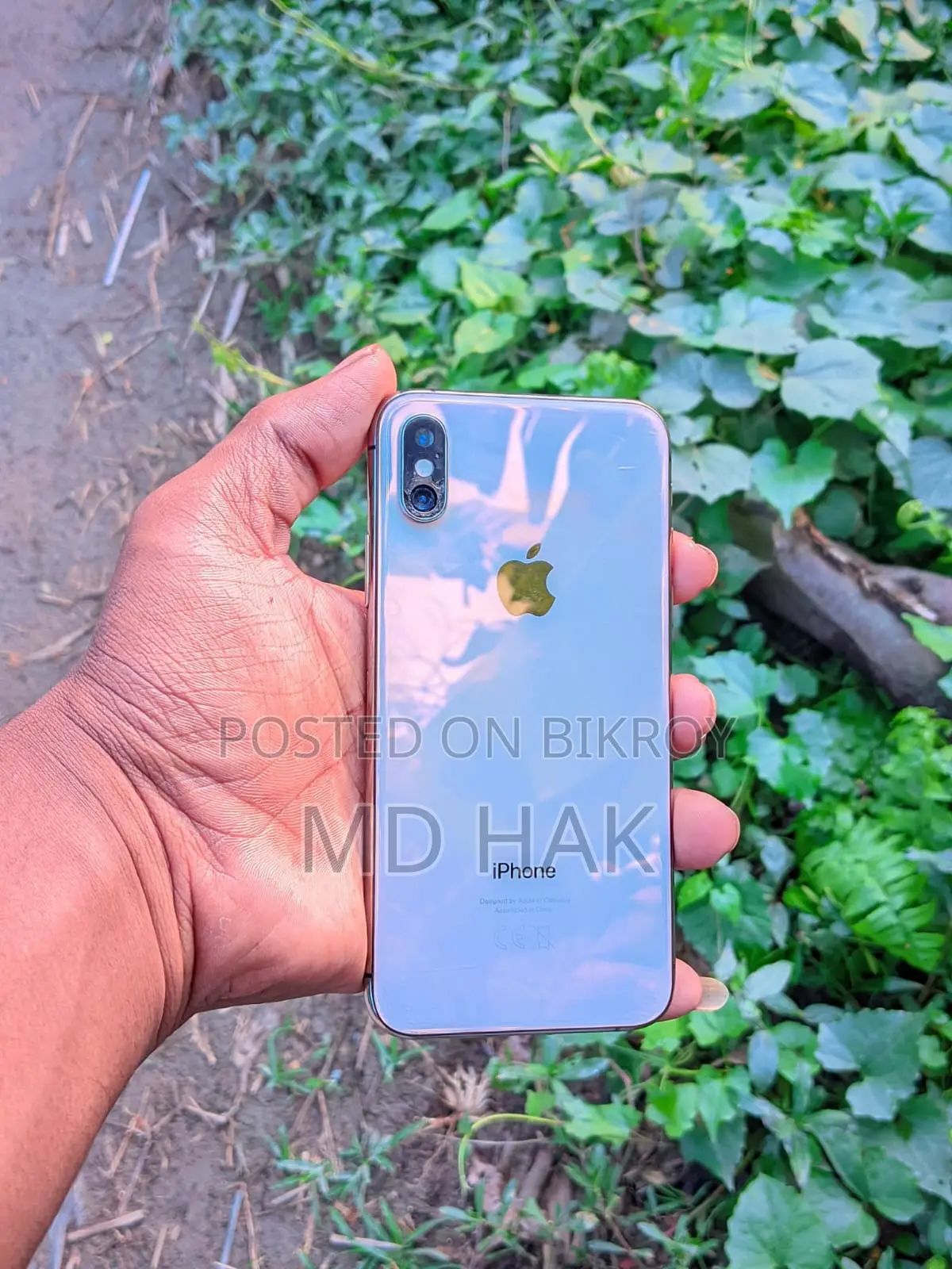 Apple iPhone XS (Used)