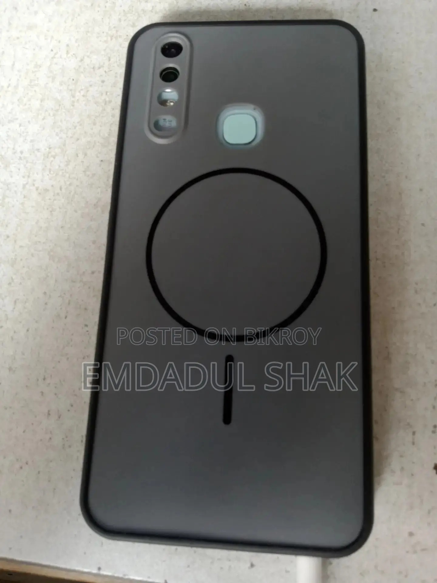 Vivo 8/256 (Used)