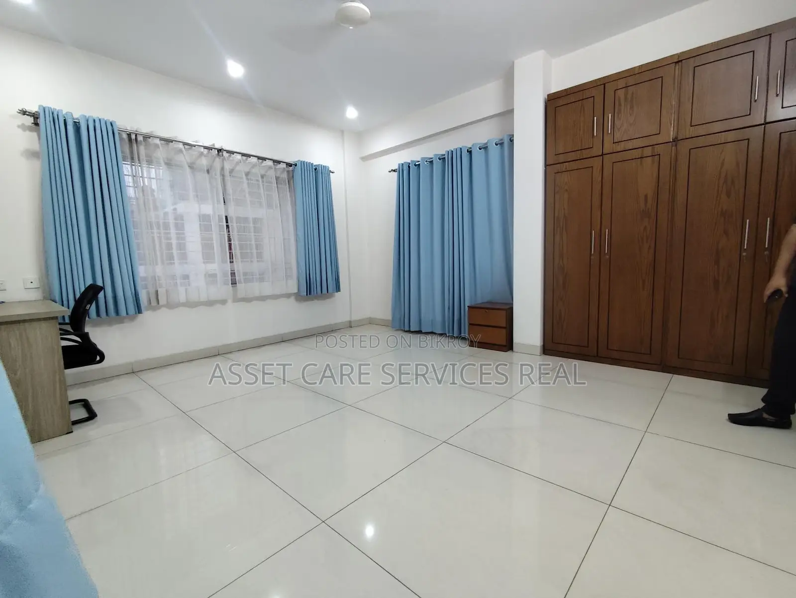 ৩ বেড সেমি-ফার্নিশড অ্যাপার্টমেন্ট ভাড়া বারিধারা ডিপ্লোম্যাটিক জোন