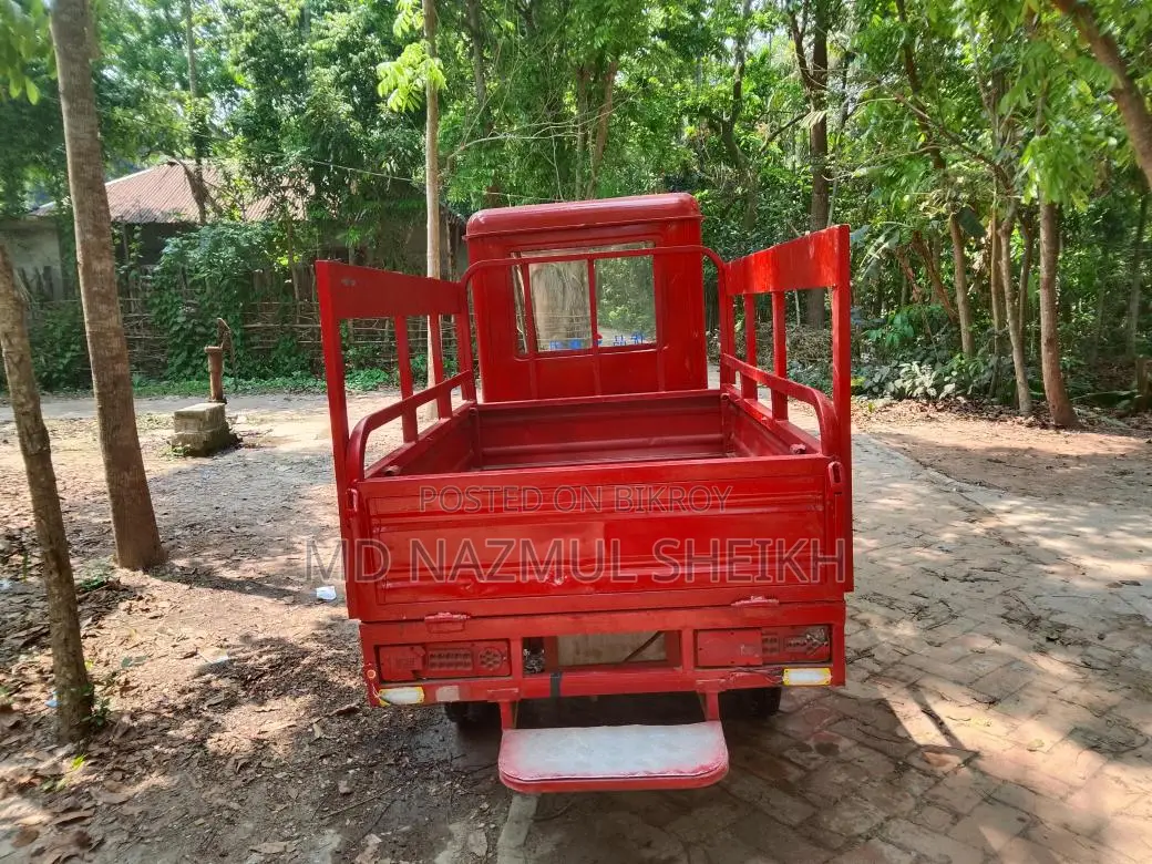 একটি ট্রলি ইজিবাইক বিক্রয় হবে