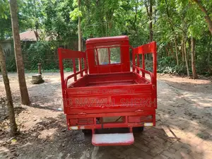 একটি ট্রলি ইজিবাইক বিক্রয় হবে