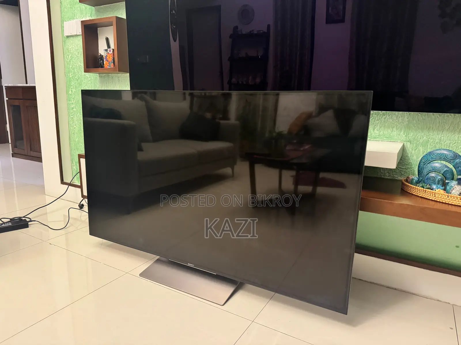 Used 55-inch Smart 4K TV in Super Good Condition