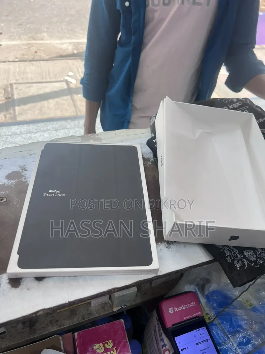 Apple iPad (Used)