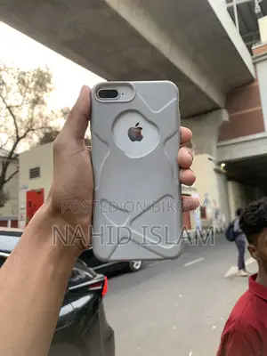 Apple iPhone 8 Plus (Used)