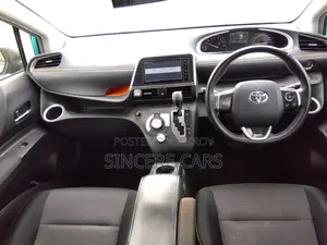Toyota Sienta G PKG NON HYBRID 2020