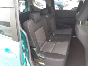 Toyota Sienta G PKG NON HYBRID 2020