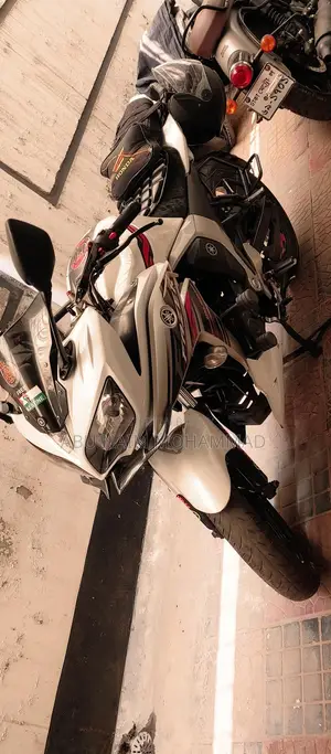 Yamaha Fazer FI V2 . 2017