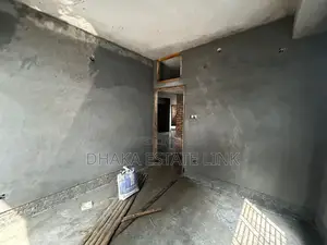 4bdrm Apartment in Banasree for Sale