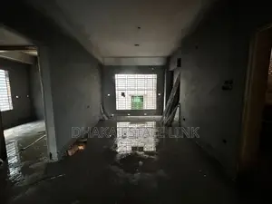 4bdrm Apartment in Banasree for Sale