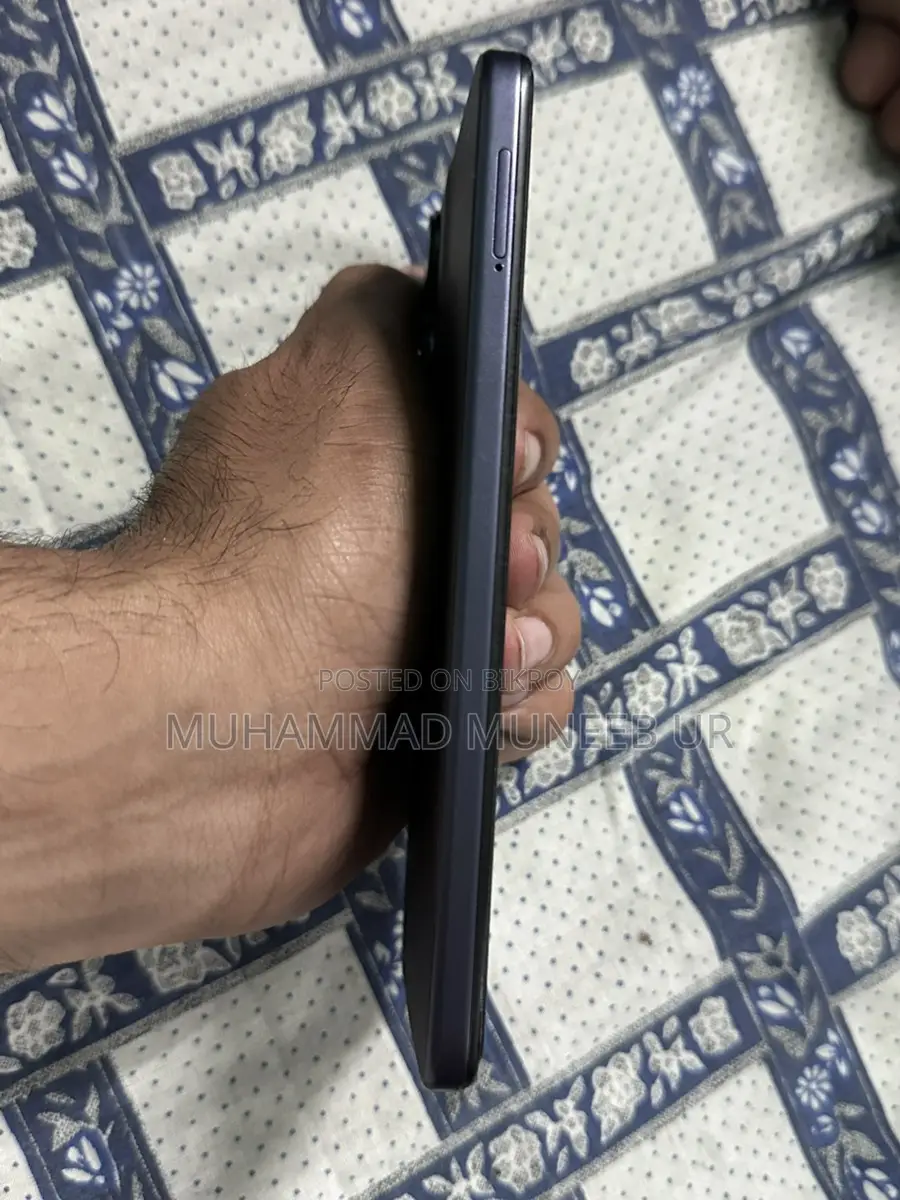Motorola Moto G35 5G (Used)