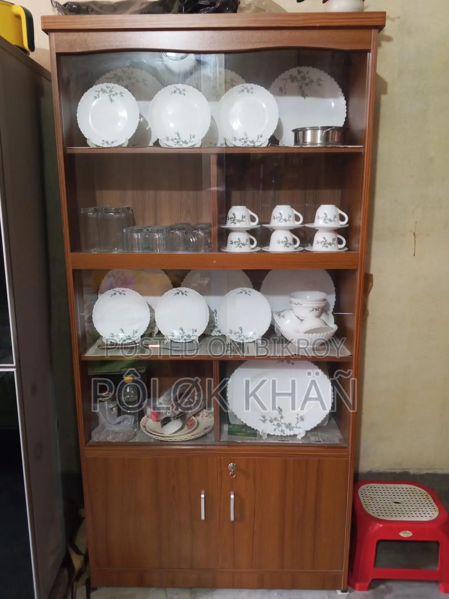 Bed Room Furniture Set