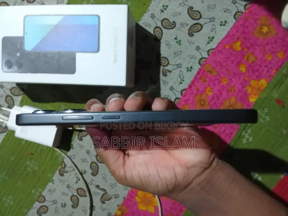 Xiaomi Redmi Note 13 . (Used)