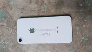 Apple iPhone 8 (Used)