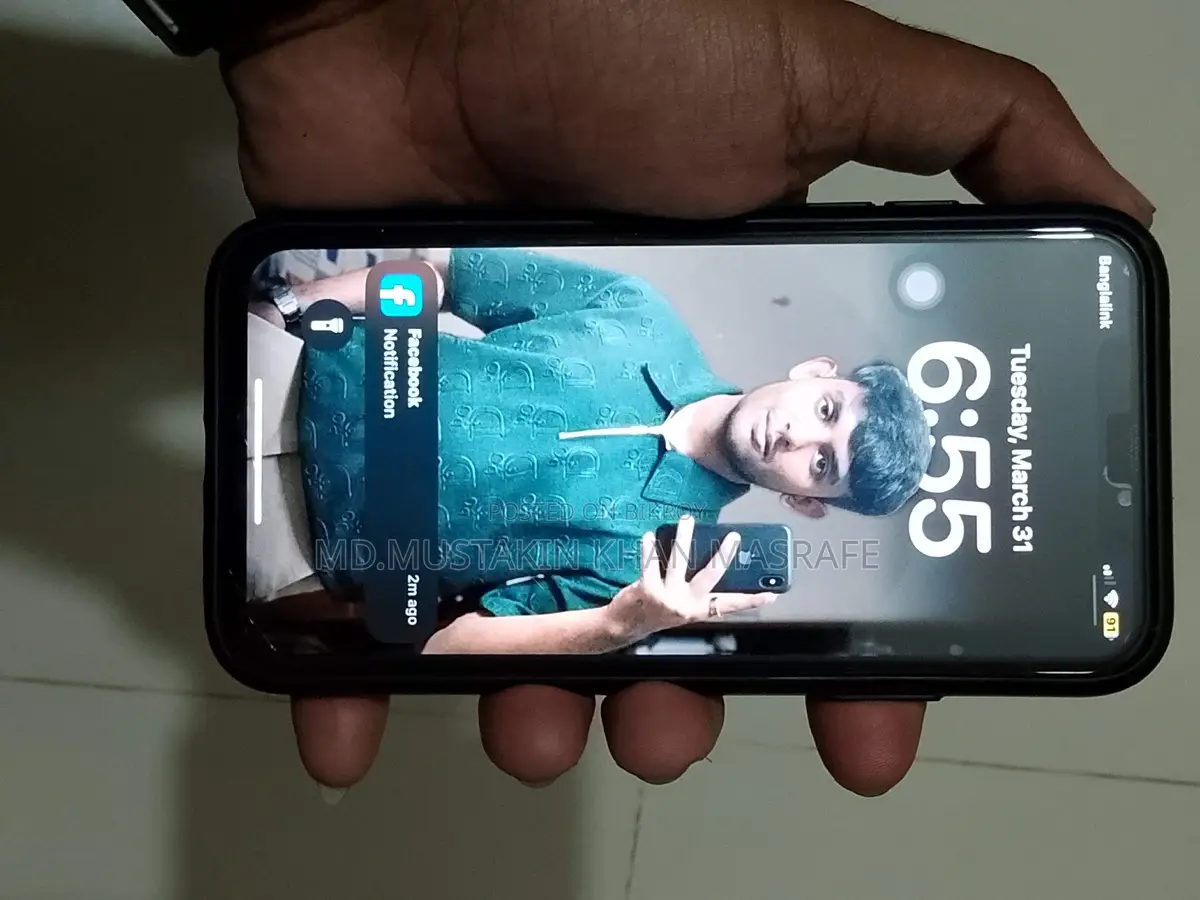 Apple iPhone XS (Used)