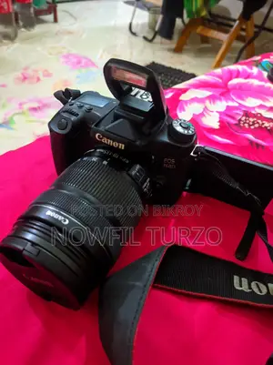 Canon 760D + 18 -135mm STM Lens