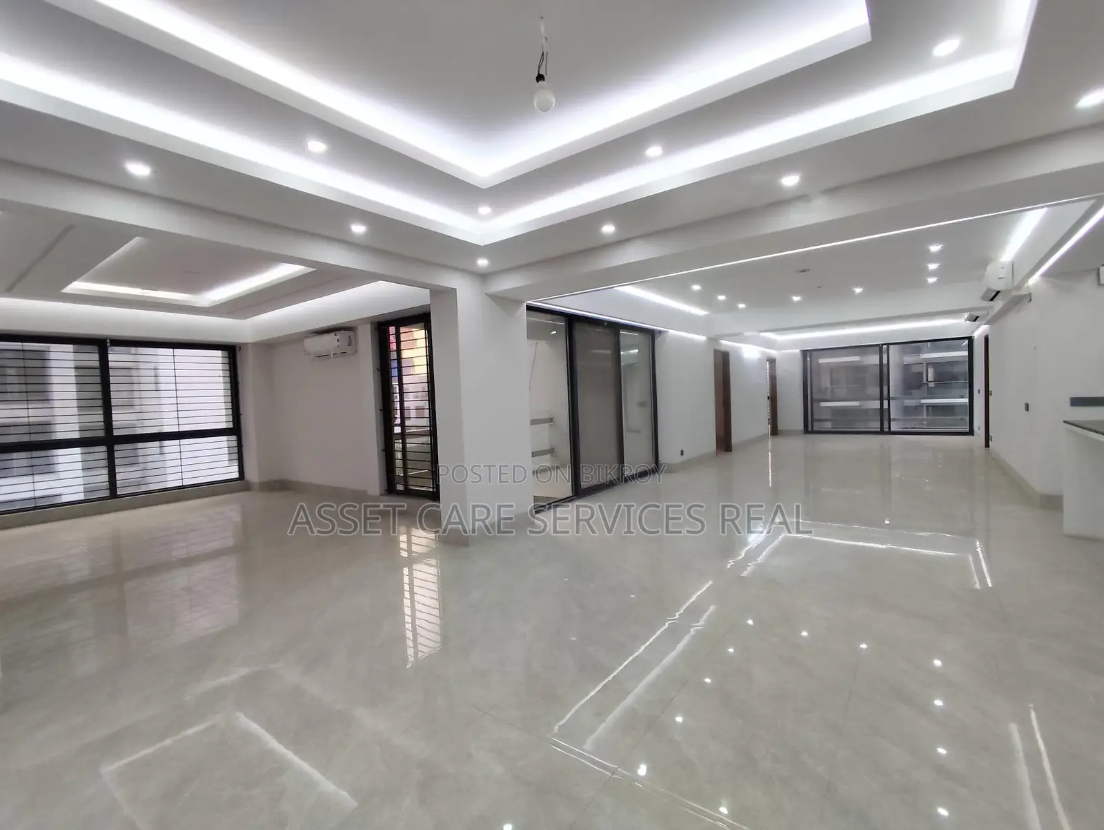 4100-Sqft Brand New Office Space for Rent in Baridhara Diplomatic Zone