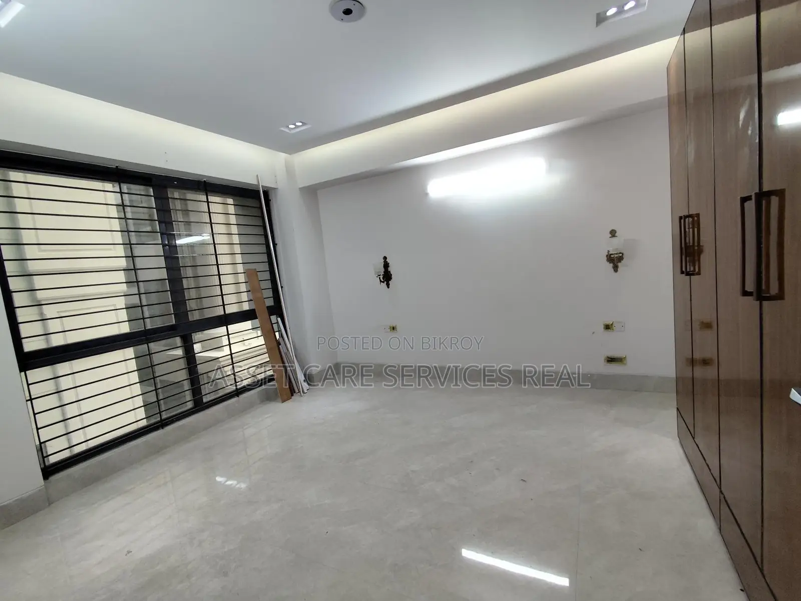 4100-Sqft Brand New Office Space for Rent in Baridhara Diplomatic Zone