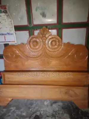 Semi-Box Bed