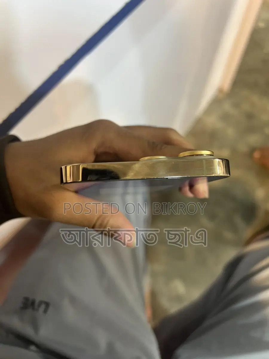 Apple iPhone 14 Pro Max . (Used)