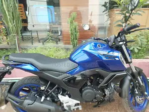 Yamaha Fzs V4 . 2025
