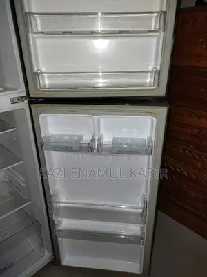 নন ফ্রস্ট ফ্রিজ