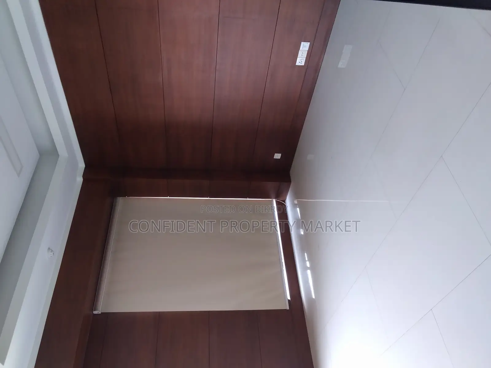 Nice Commercial Space For Rent In Banani